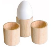 Dřevěný stojánek na vejce 3 ks